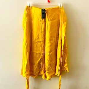 Wrap skirt NWT